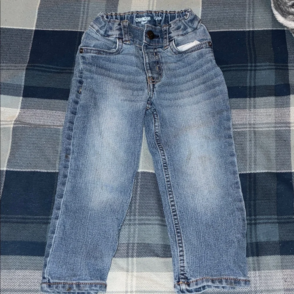 Kids OshKosh B’gosh Jeans - Picture 5 of 7